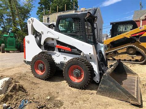 alliance 550 skid steer|yokohama alliance 550 specs.